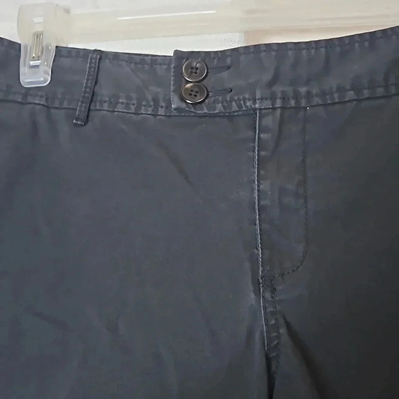 EDDIE BAUER SHORTS - Picture 2 of 5